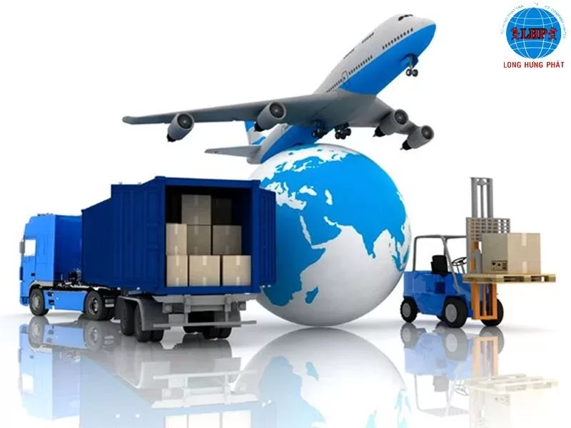 Người dân ở Bình Thạnh thường gửi mỹ phẩm, mặt hàng thời trang qua Mỹ